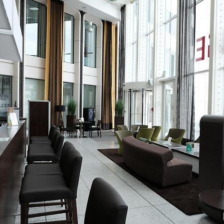 Webers - Das Hotel Im Ruhrturm Essen Esterno foto